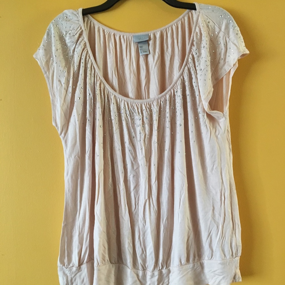 Cute sequined top!